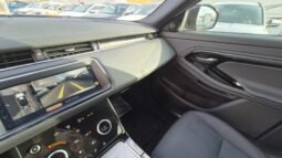 
										LAND ROVER RR EVOQUE R-DYNAMIC 2021 completo									