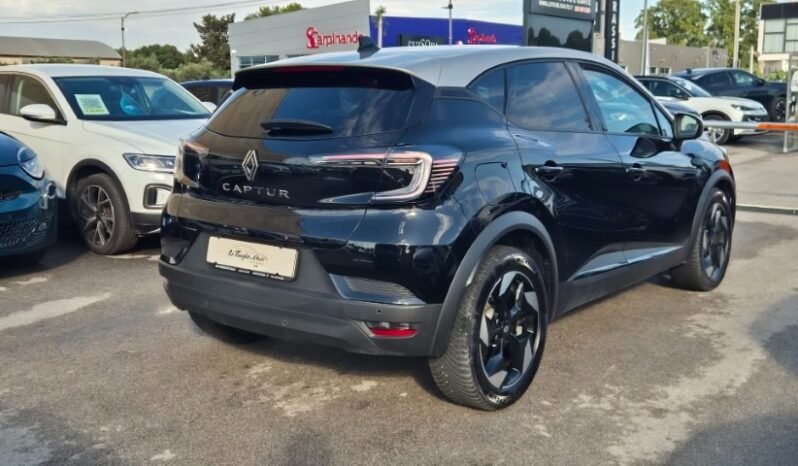 
								Renault CAPTUR TCE TECHNO 2025 completo									