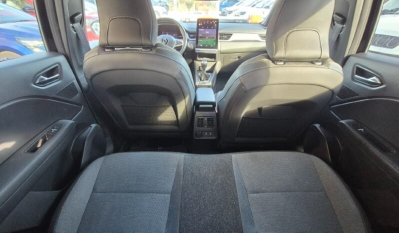 
								Renault CAPTUR TCE TECHNO 2025 completo									