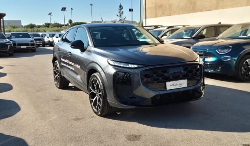 
								Audi Q3 SPB 35 TDI S-TRONIC S-LINE 2026 completo									