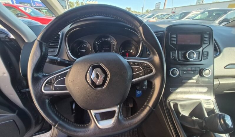 
								Renault SCENIC 2017 completo									