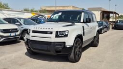 LAND ROVER DEFENDER AWD AUTO X-DYNAMIC SE 2026