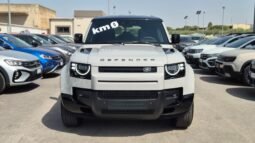 
										LAND ROVER DEFENDER AWD AUTO X-DYNAMIC SE 2026 completo									
