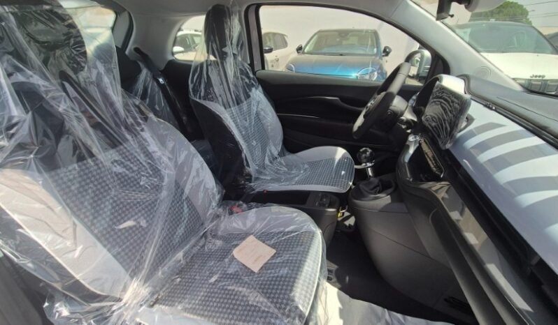 
								Fiat 500 HYBRID TORINO (CAMBIO MANUALE) 2026 completo									