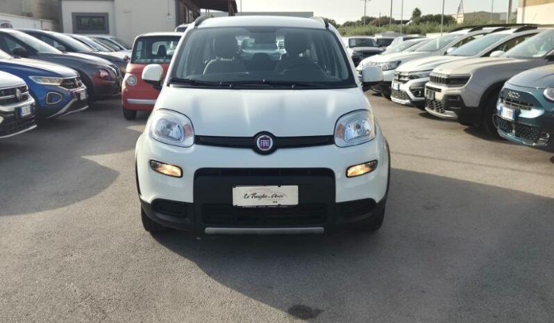 
								Fiat panda HYBRID CITY LIFE 2023 completo									