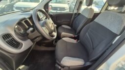 
										Fiat panda HYBRID CITY LIFE 2023 completo									