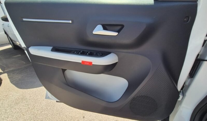 
								Citroen C3 MAX (B-COLOR) 2026 completo									