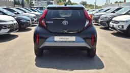 
										Toyota AYGO X 2025 completo									