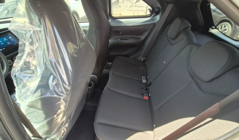 
								Toyota AYGO X 2025 completo									