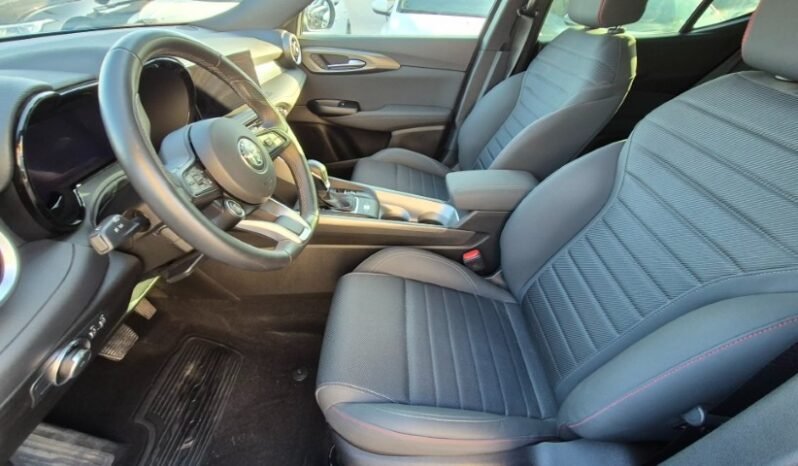 
								Alfa Romeo TONALE SPRINT 2025 completo									
