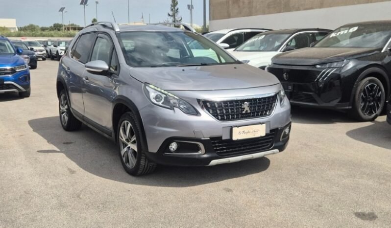
								Peugeot 2008 BLUEHDI ALLURE 2019 completo									