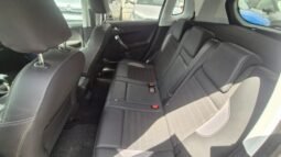 
										Peugeot 2008 BLUEHDI ALLURE 2019 completo									