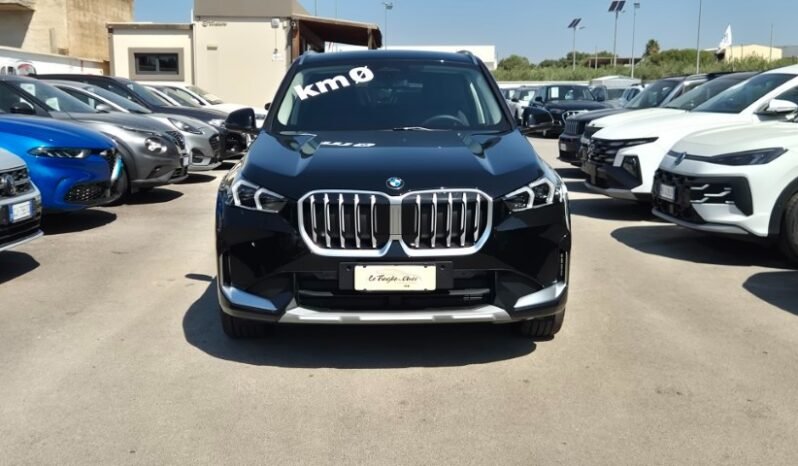 
								BMW X1 SDRIVE 18D M-SPORT 2026 completo									