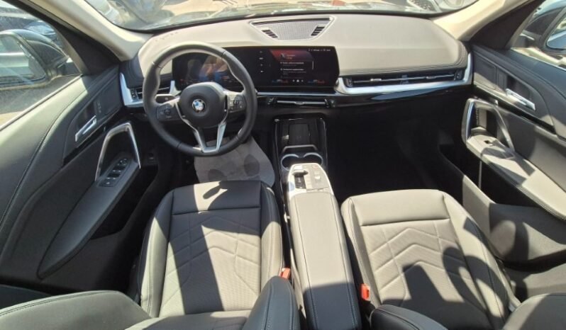 
								BMW X1 SDRIVE 18D M-SPORT 2026 completo									