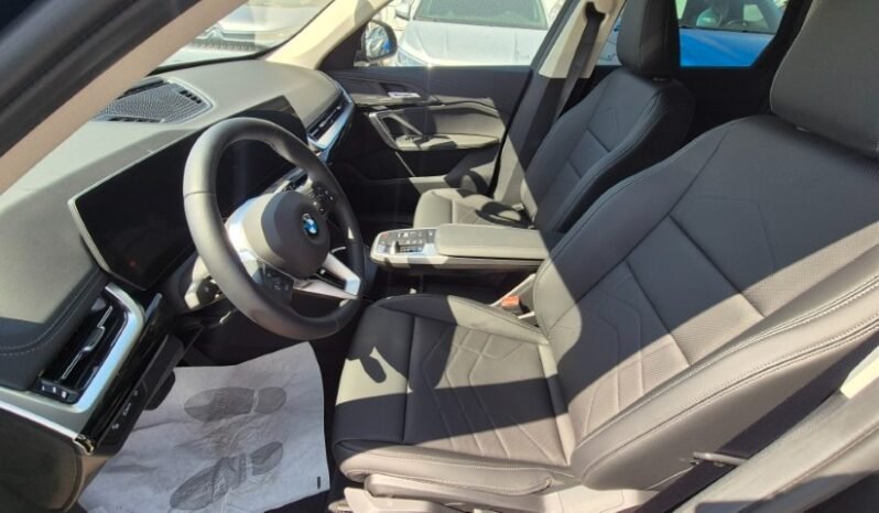 
								BMW X1 SDRIVE 18D M-SPORT 2026 completo									