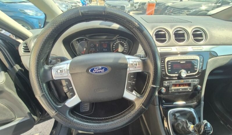 
								Ford S-MAX TDCI TITANIUM 2010 completo									