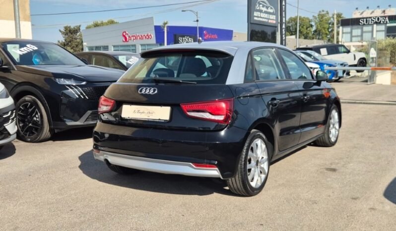 
								Audi A1 SPB 2016 completo									