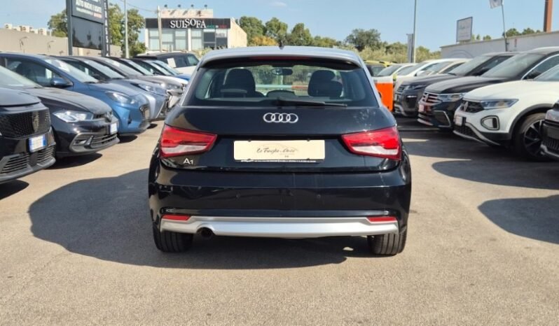 
								Audi A1 SPB 2016 completo									