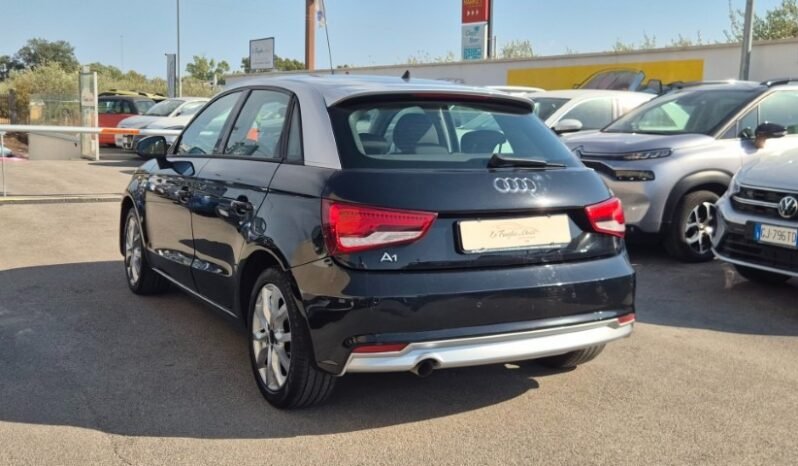 
								Audi A1 SPB 2016 completo									