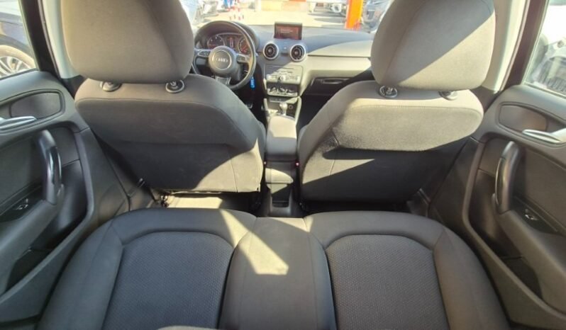 
								Audi A1 SPB 2016 completo									