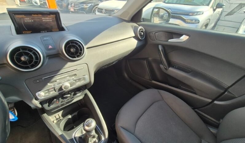 
								Audi A1 SPB 2016 completo									