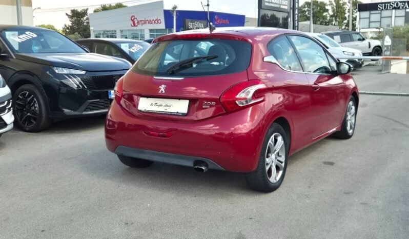 
								Peugeot 208 HDI ALLURE 2012 completo									