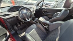 
										Peugeot 208 HDI ALLURE 2012 completo									