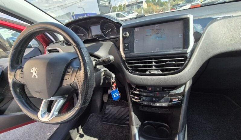 
								Peugeot 208 HDI ALLURE 2012 completo									