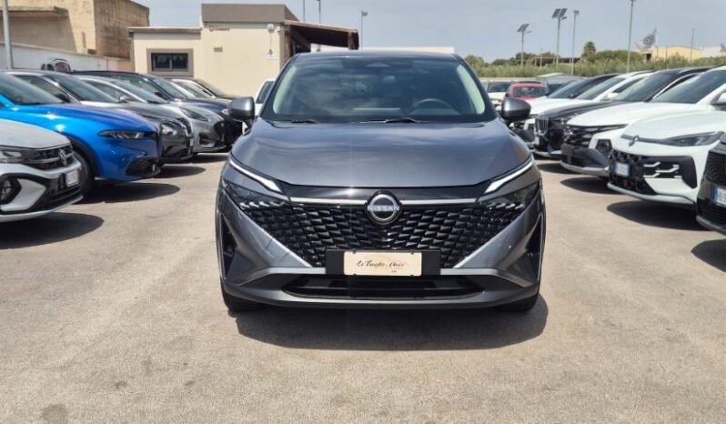 
								Nissan qashqai MHEV ACENTA 2025 completo									