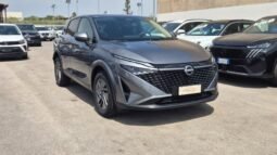 
										Nissan qashqai MHEV ACENTA 2025 completo									