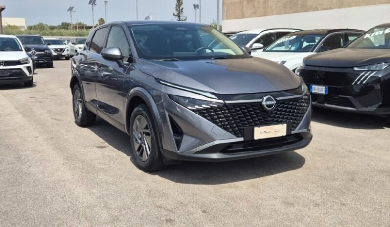 
								Nissan qashqai MHEV ACENTA 2025 completo									