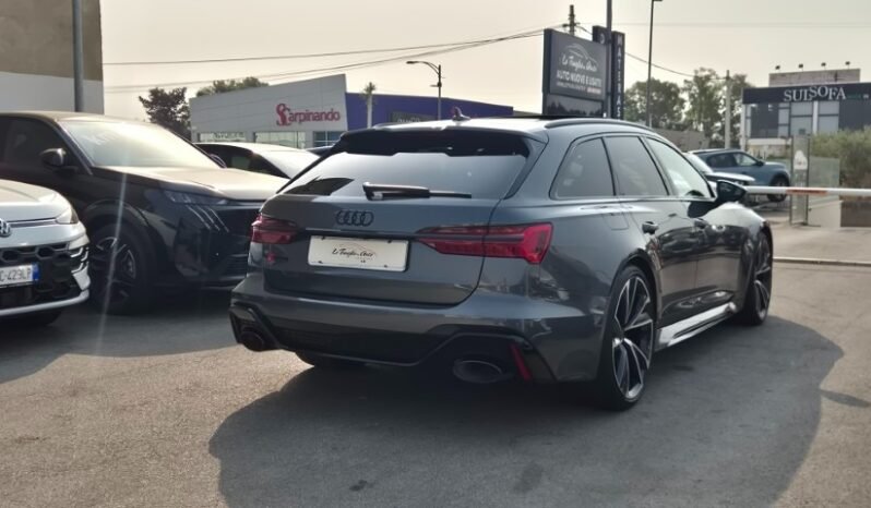 
								Audi RS6 AVANT TFSI V8 QUATTRO TIPTRONIC PERFORMANCE 2024 completo									