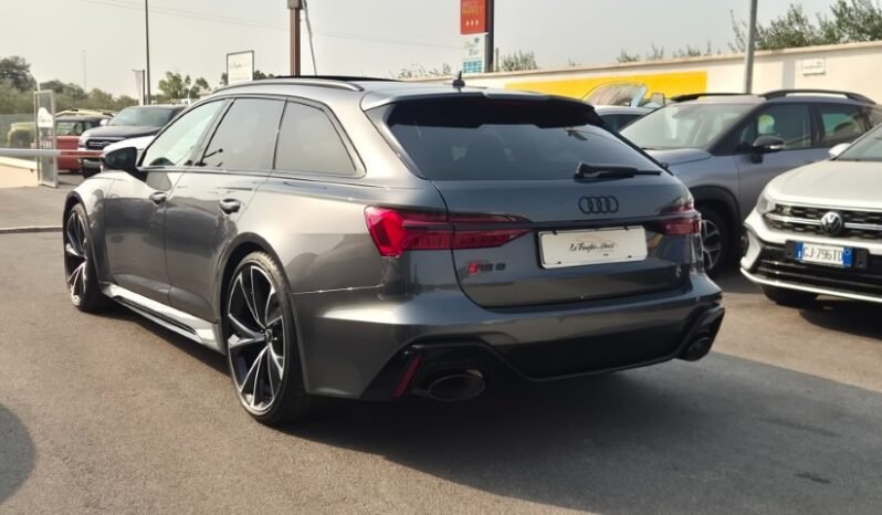 
								Audi RS6 AVANT TFSI V8 QUATTRO TIPTRONIC PERFORMANCE 2024 completo									