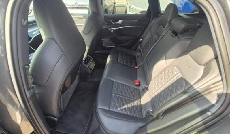 
								Audi RS6 AVANT TFSI V8 QUATTRO TIPTRONIC PERFORMANCE 2024 completo									