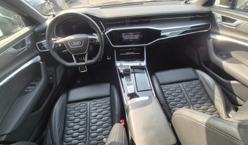 
								Audi RS6 AVANT TFSI V8 QUATTRO TIPTRONIC PERFORMANCE 2024 completo									