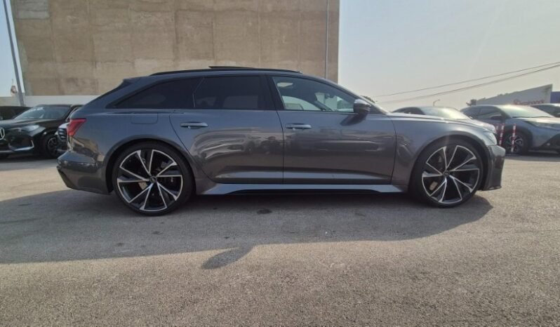 
								Audi RS6 AVANT TFSI V8 QUATTRO TIPTRONIC PERFORMANCE 2024 completo									