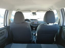 
										Toyota YARIS HYBRID ACTIVE 2016 completo									