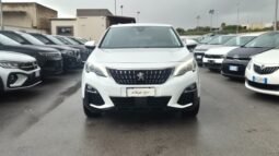 
										Peugeot 3008 EAT8 BUSINESS 2019 completo									