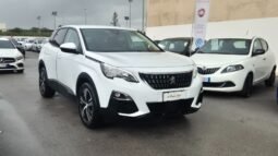 
										Peugeot 3008 EAT8 BUSINESS 2019 completo									