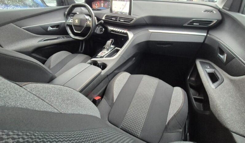 
								Peugeot 3008 EAT8 BUSINESS 2019 completo									