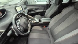 
										Peugeot 3008 EAT8 BUSINESS 2019 completo									