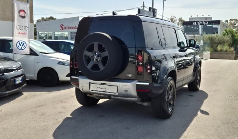 
								LAND ROVER DEFENDER AUTO HSE 2020 completo									