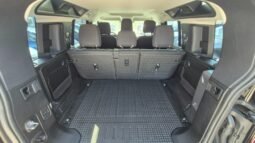 
										LAND ROVER DEFENDER AUTO HSE 2020 completo									