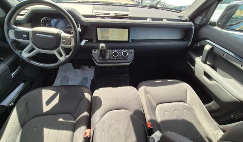 
								LAND ROVER DEFENDER AUTO HSE 2020 completo									