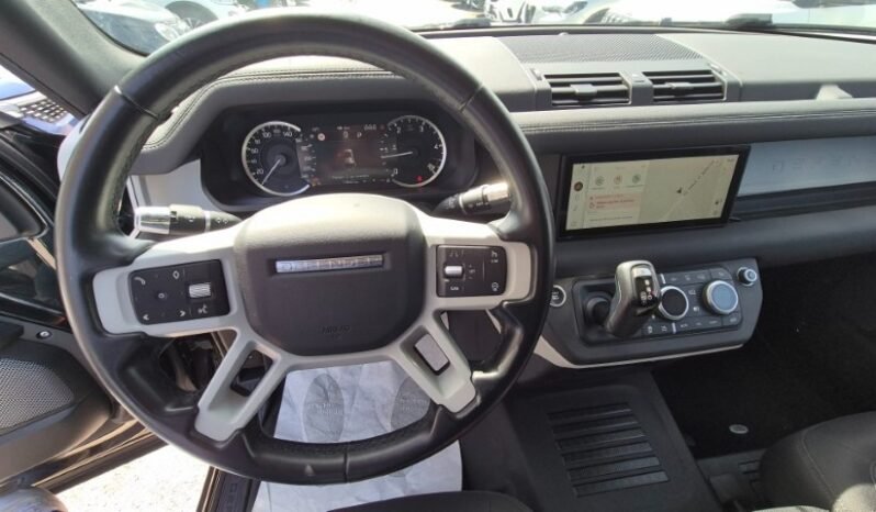 
								LAND ROVER DEFENDER AUTO HSE 2020 completo									