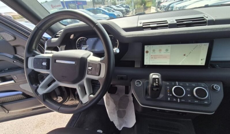 
								LAND ROVER DEFENDER AUTO HSE 2020 completo									