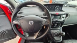 
										Lancia YPSILON 2021 completo									
