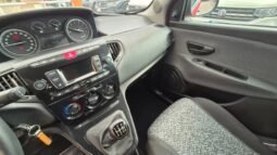 
										Lancia YPSILON 2021 completo									