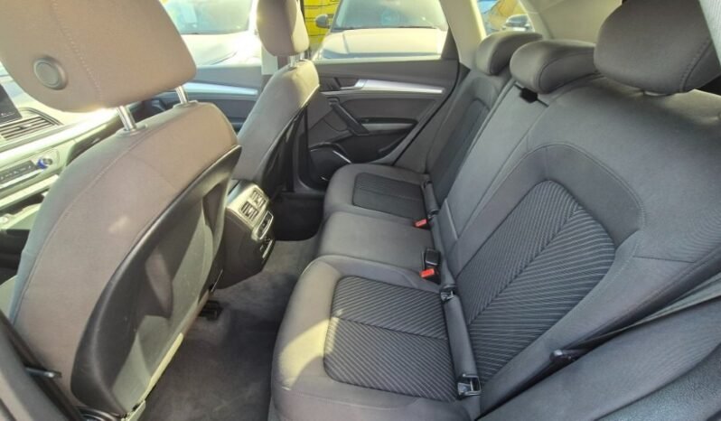 
								Audi Q5 40 TDI QUATTRO S-TRONIC BUSSINESS ADV. 2021 completo									