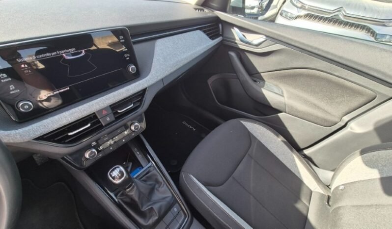 
								Skoda KAMIQ TSI AMBITION 2024 completo									